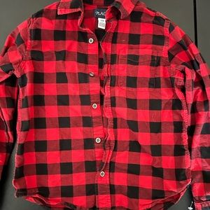 Lot of 4 shirts. 3 long sleeve and 2 shirts sleeve.